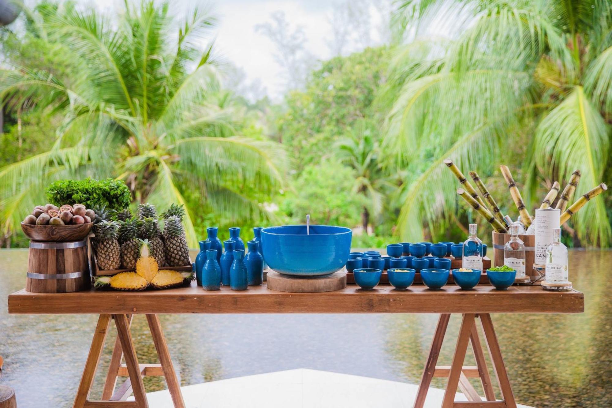 Renaissance Phuket Resort & Spa Buitenkant foto