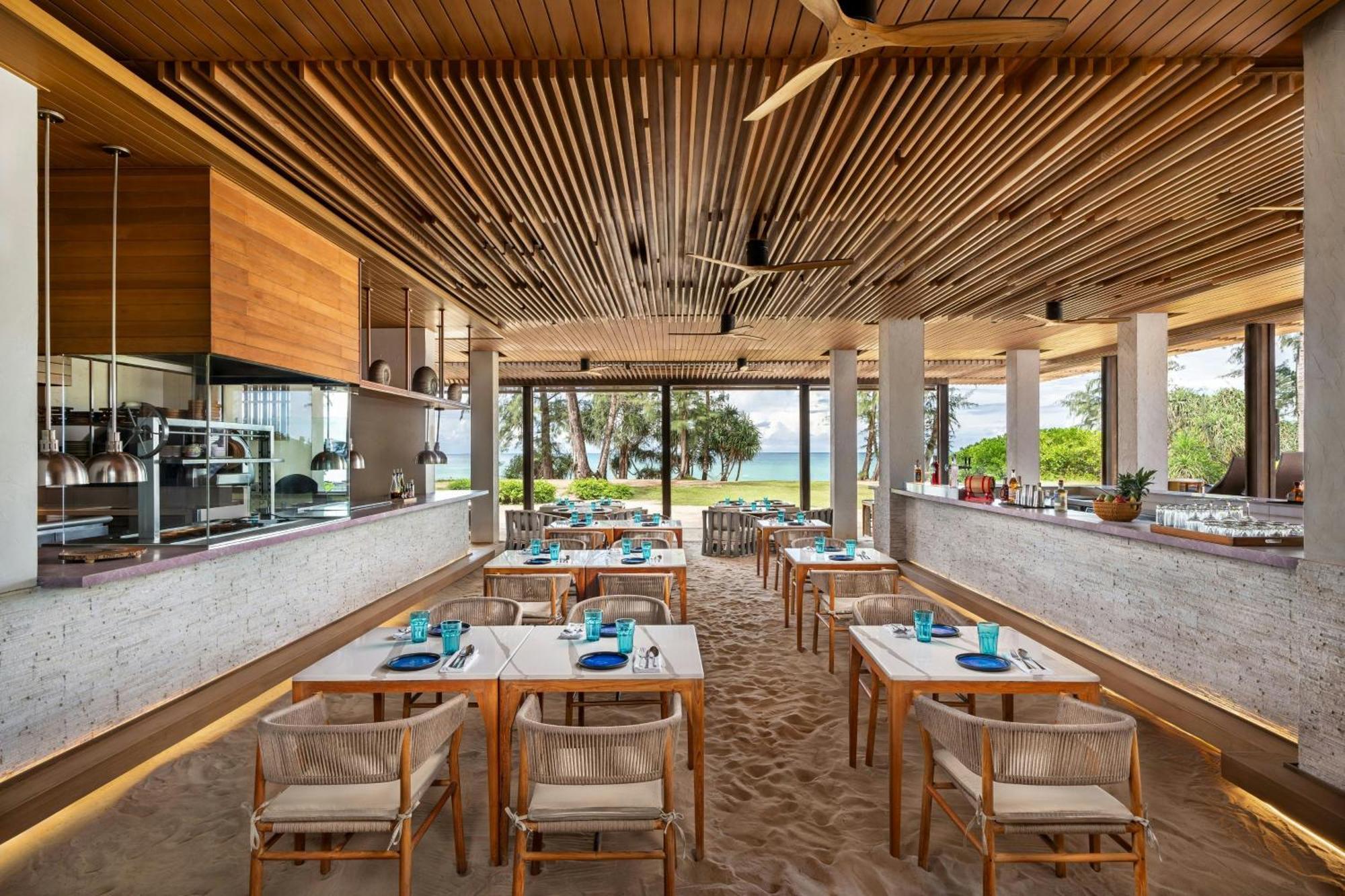 Renaissance Phuket Resort & Spa Buitenkant foto