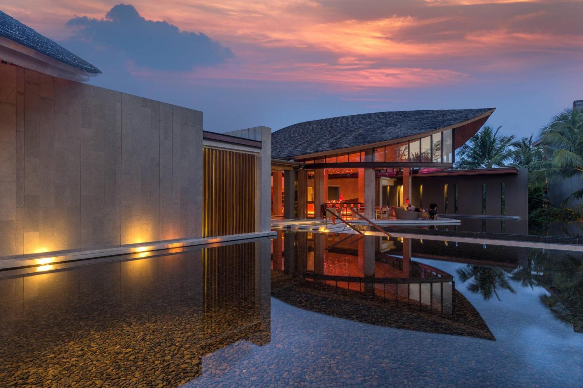 Renaissance Phuket Resort & Spa Buitenkant foto