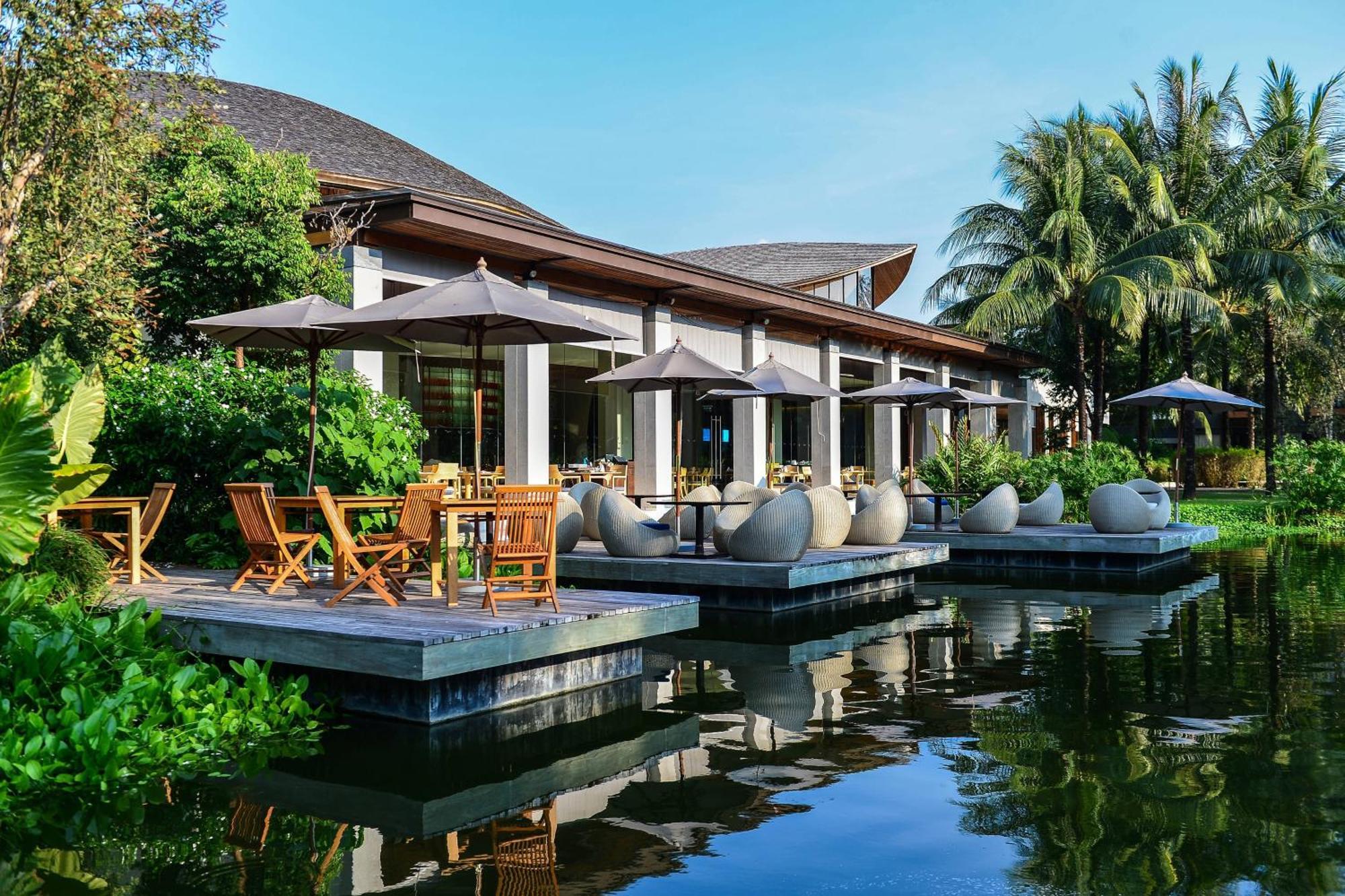 Renaissance Phuket Resort & Spa Buitenkant foto