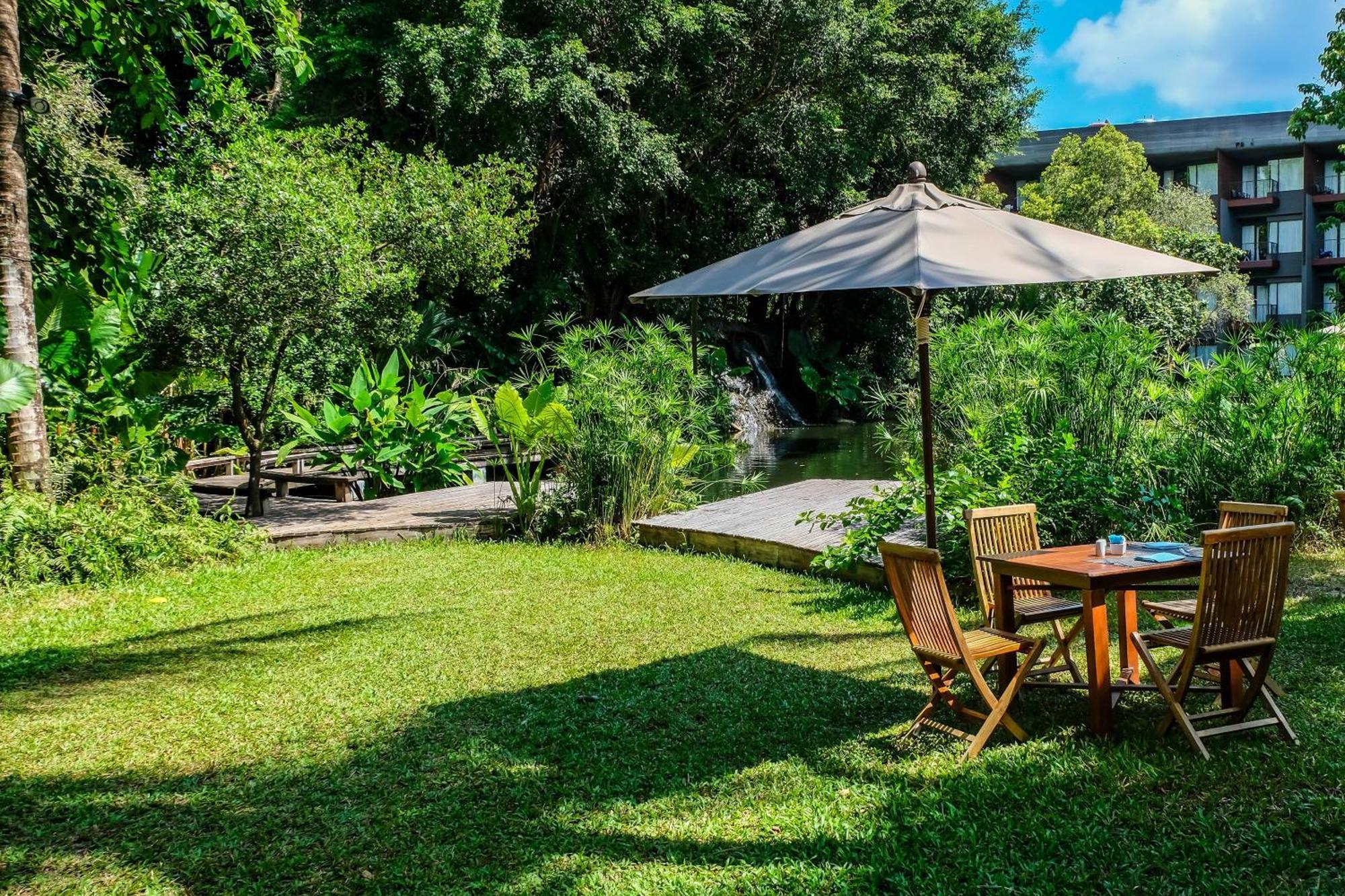 Renaissance Phuket Resort & Spa Buitenkant foto