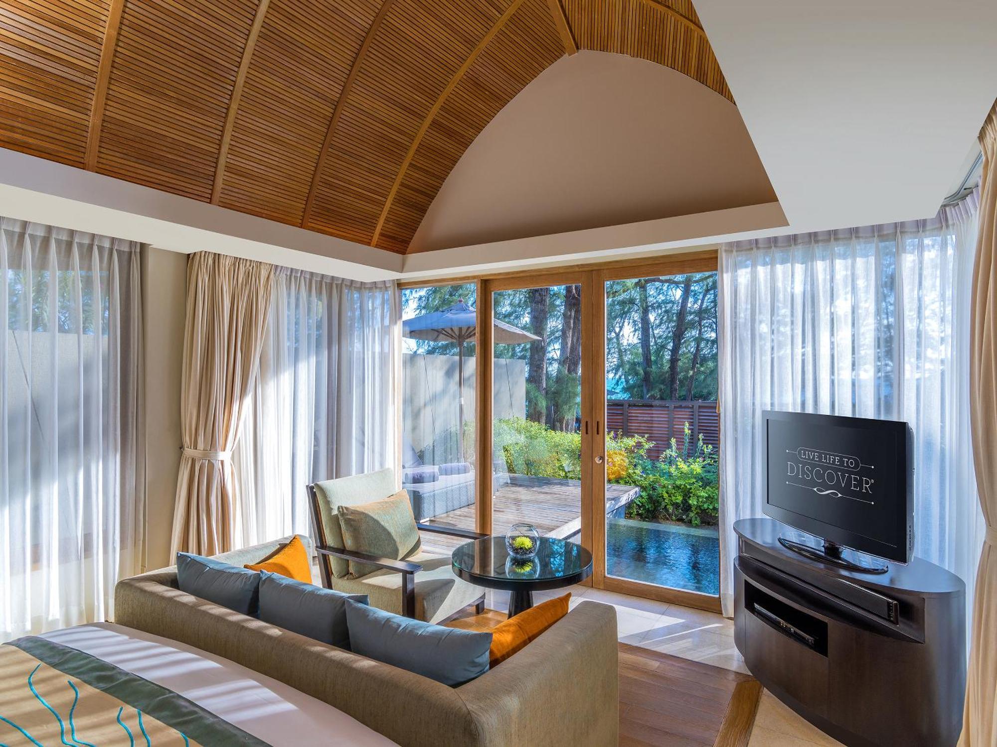 Renaissance Phuket Resort & Spa Buitenkant foto
