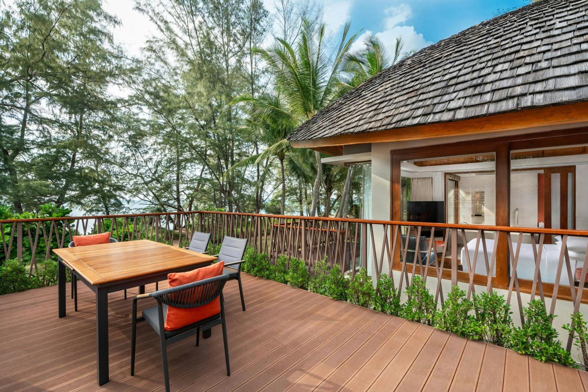 Renaissance Phuket Resort & Spa Buitenkant foto
